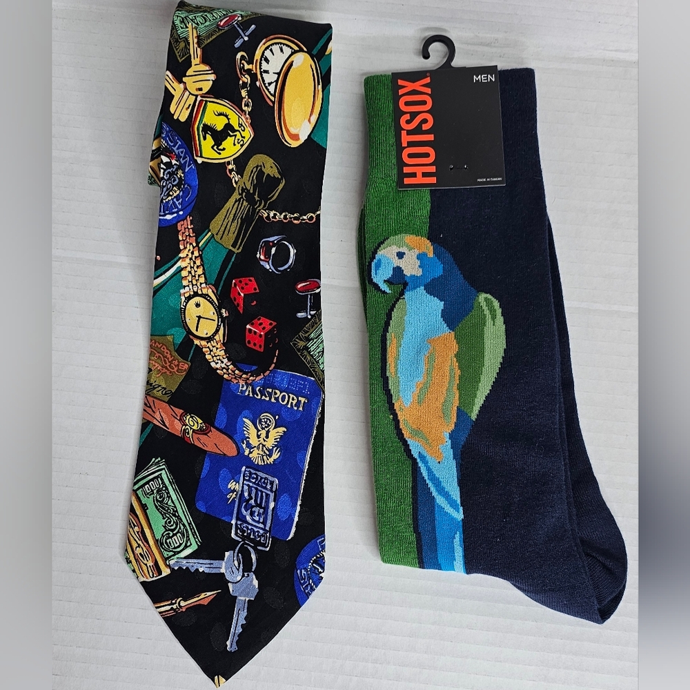 Vintage 90's Addiction Novelty Wealthy Traveler Necktie & Bundle Sock Old Money